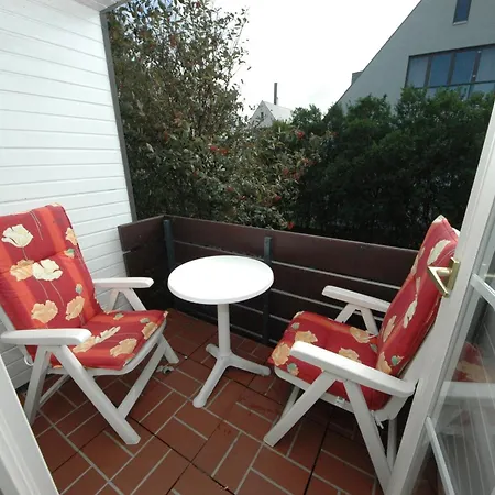 Haus Am Dorfteich App 7 * Wenningstedt-Braderup